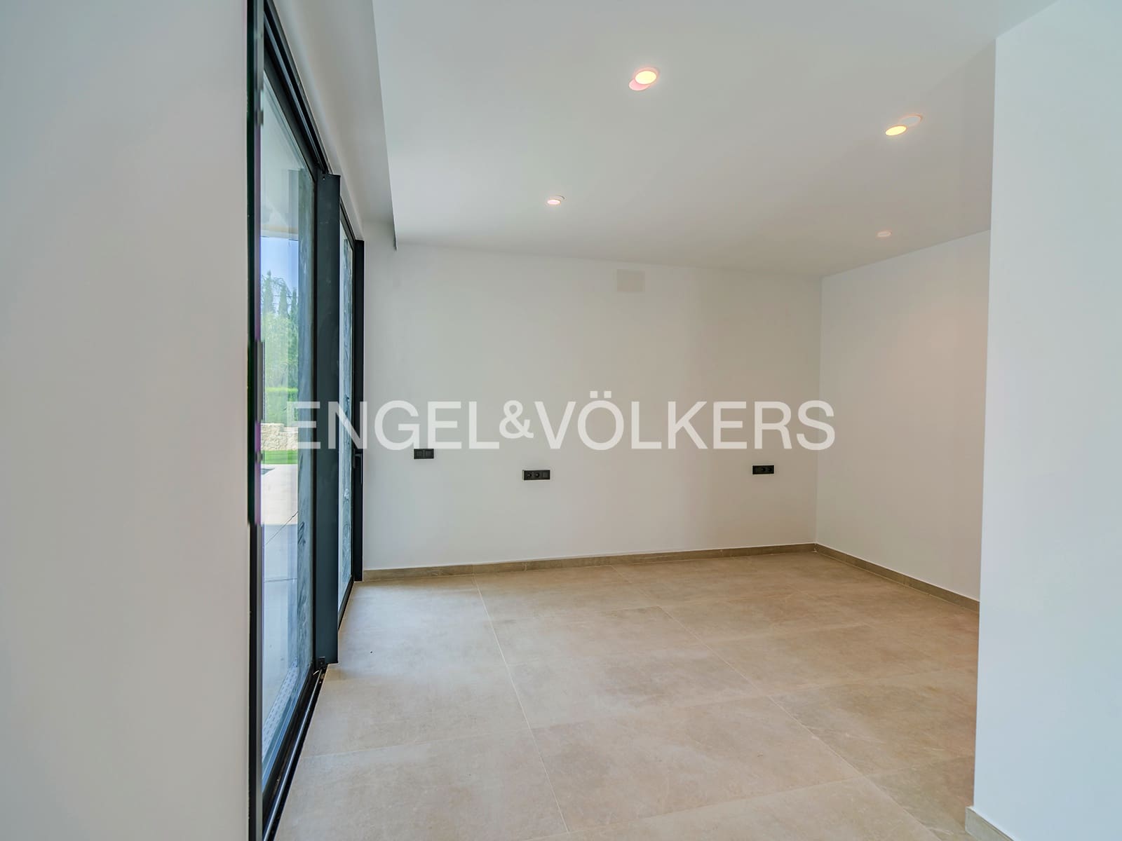 3 soveværelse Villa til salg i Busot med swimmingpool garage - € 850.000 (Ref: 8708326)