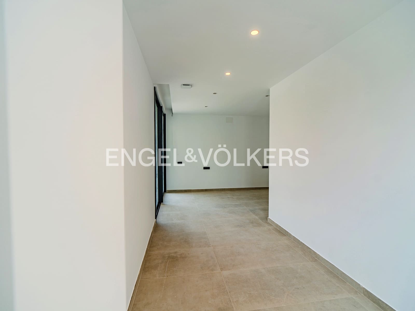 3 soveværelse Villa til salg i Busot med swimmingpool garage - € 850.000 (Ref: 8708326)