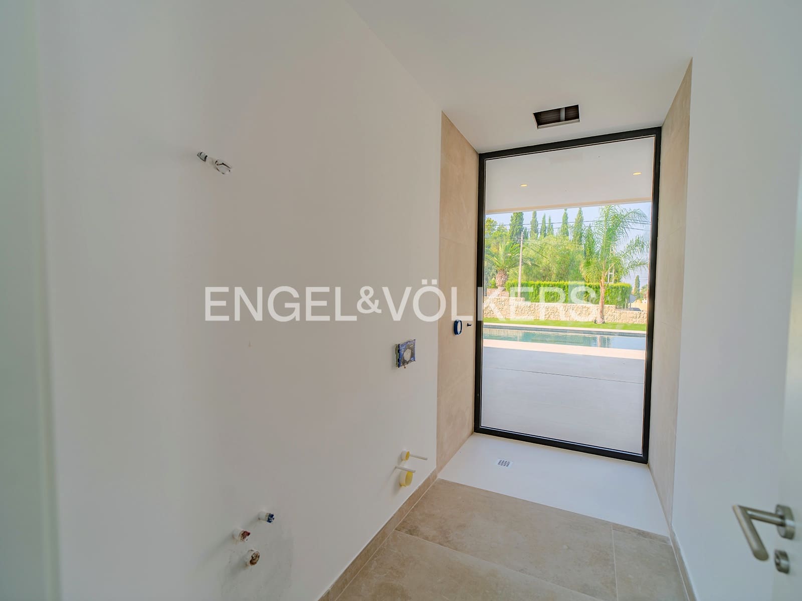 3 soveværelse Villa til salg i Busot med swimmingpool garage - € 850.000 (Ref: 8708326)