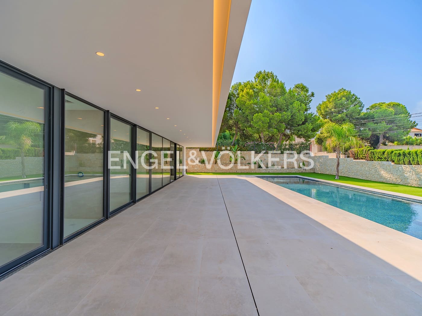 3 soveværelse Villa til salg i Busot med swimmingpool garage - € 850.000 (Ref: 8708326)