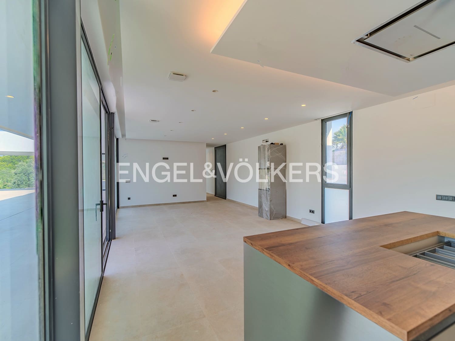 3 soveværelse Villa til salg i Busot med swimmingpool garage - € 850.000 (Ref: 8708326)