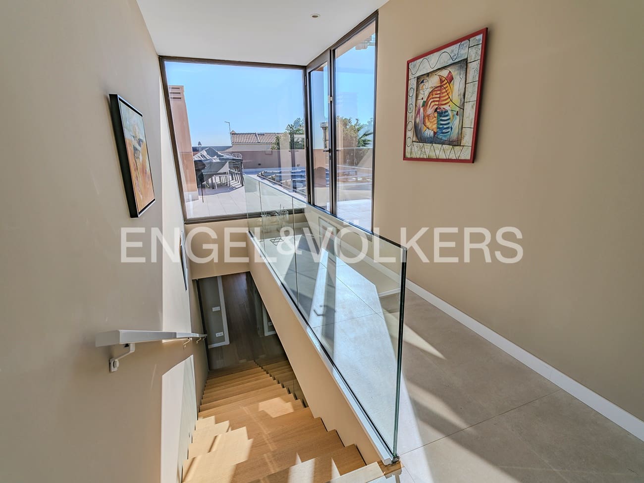 4 soverom Villa til salgs i Alicante by med svømmebasseng garasje - € 3 150 000 (Ref: 8762605)