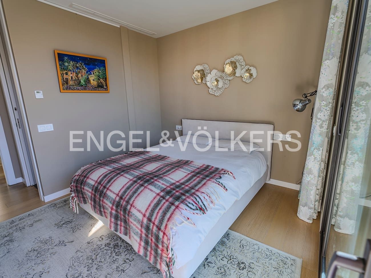 4 soverom Villa til salgs i Alicante by med svømmebasseng garasje - € 3 150 000 (Ref: 8762605)