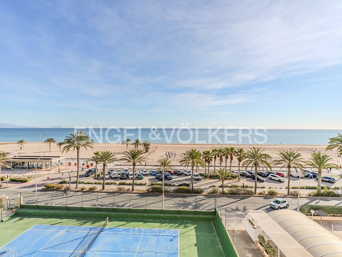 5 soveværelse Lejlighed til salg i Alicante by med swimmingpool garage - € 1.300.000 (Ref: 8762640)