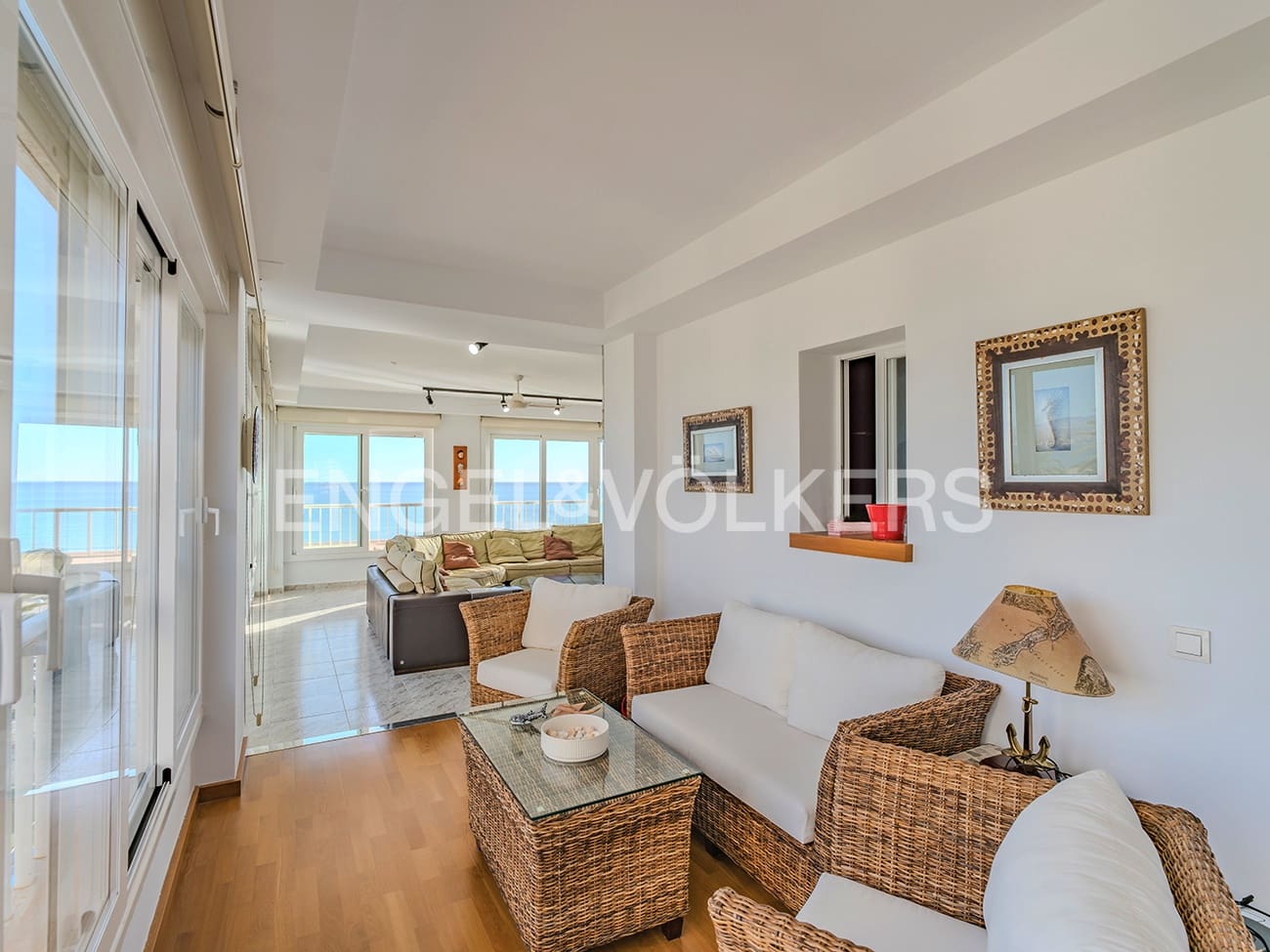 5 soveværelse Lejlighed til salg i Alicante by med swimmingpool garage - € 1.300.000 (Ref: 8762640)