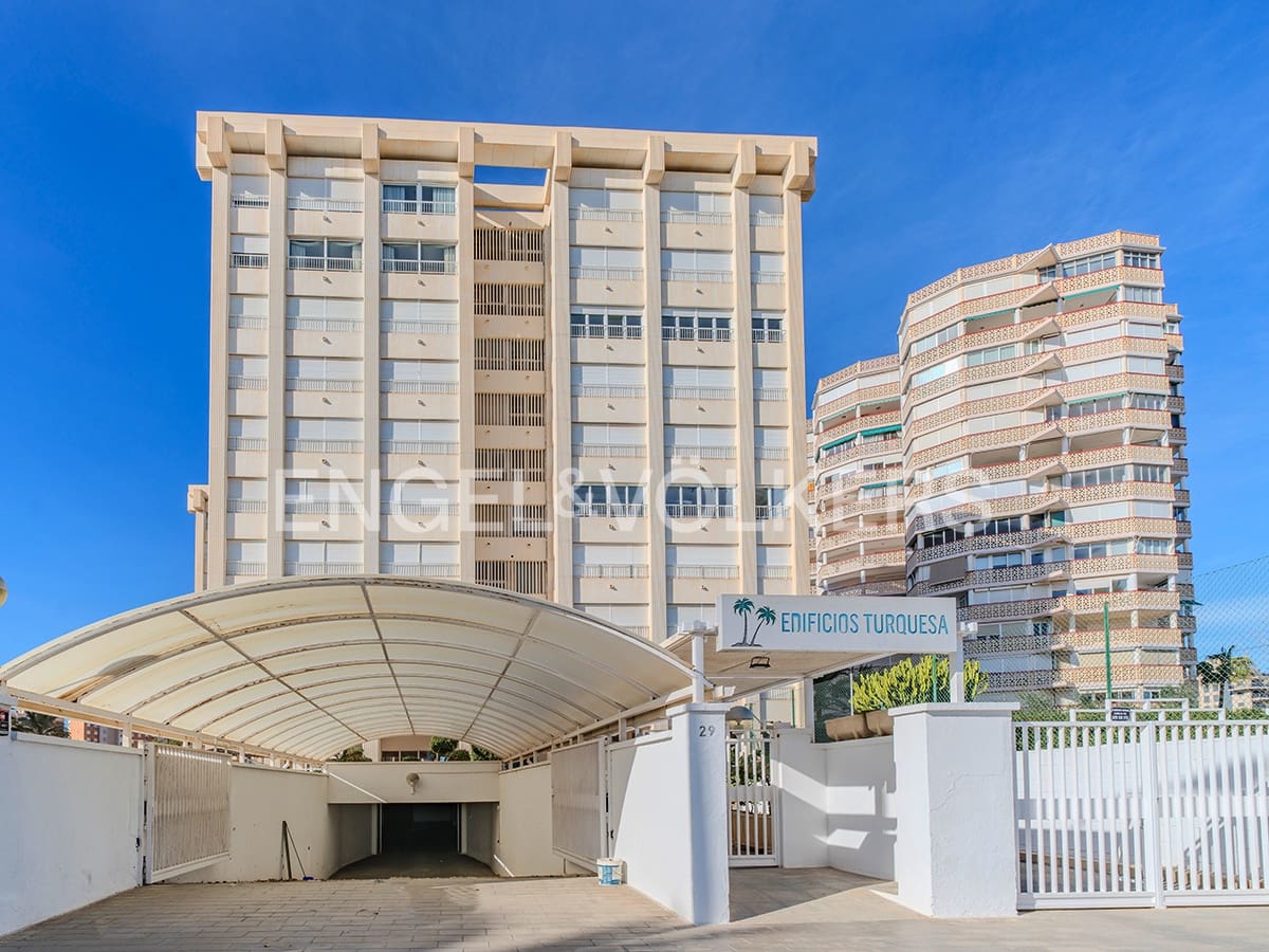 5 soveværelse Lejlighed til salg i Alicante by med swimmingpool garage - € 1.300.000 (Ref: 8762640)