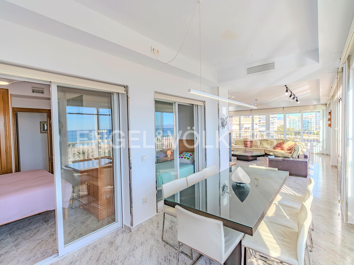 5 soveværelse Lejlighed til salg i Alicante by med swimmingpool garage - € 1.300.000 (Ref: 8762640)