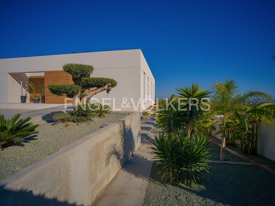 5 soveværelse Villa til salg i Alicante by med swimmingpool garage - € 2.100.000 (Ref: 8762651)