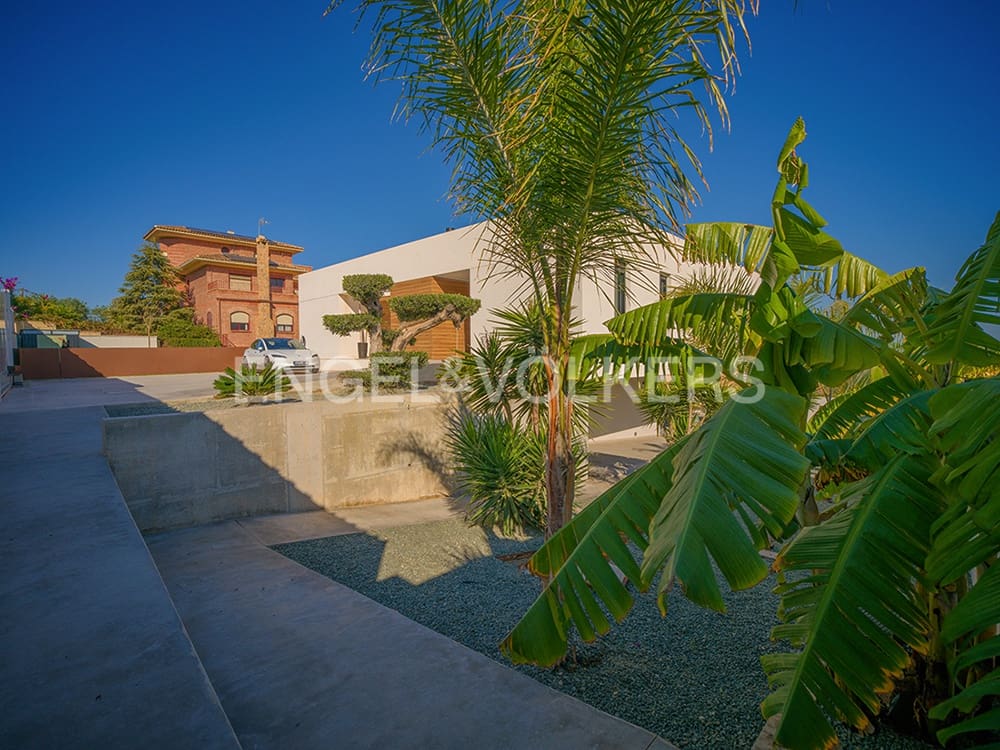 5 soveværelse Villa til salg i Alicante by med swimmingpool garage - € 2.100.000 (Ref: 8762651)
