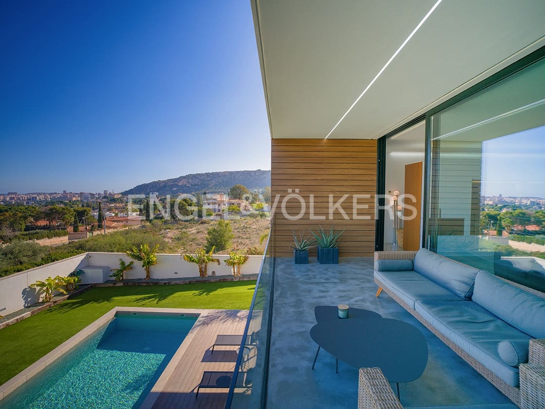 5 soveværelse Villa til salg i Alicante by med swimmingpool garage - € 2.100.000 (Ref: 8762651)