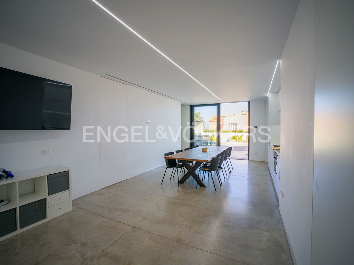 5 soveværelse Villa til salg i Alicante by med swimmingpool garage - € 2.100.000 (Ref: 8762651)