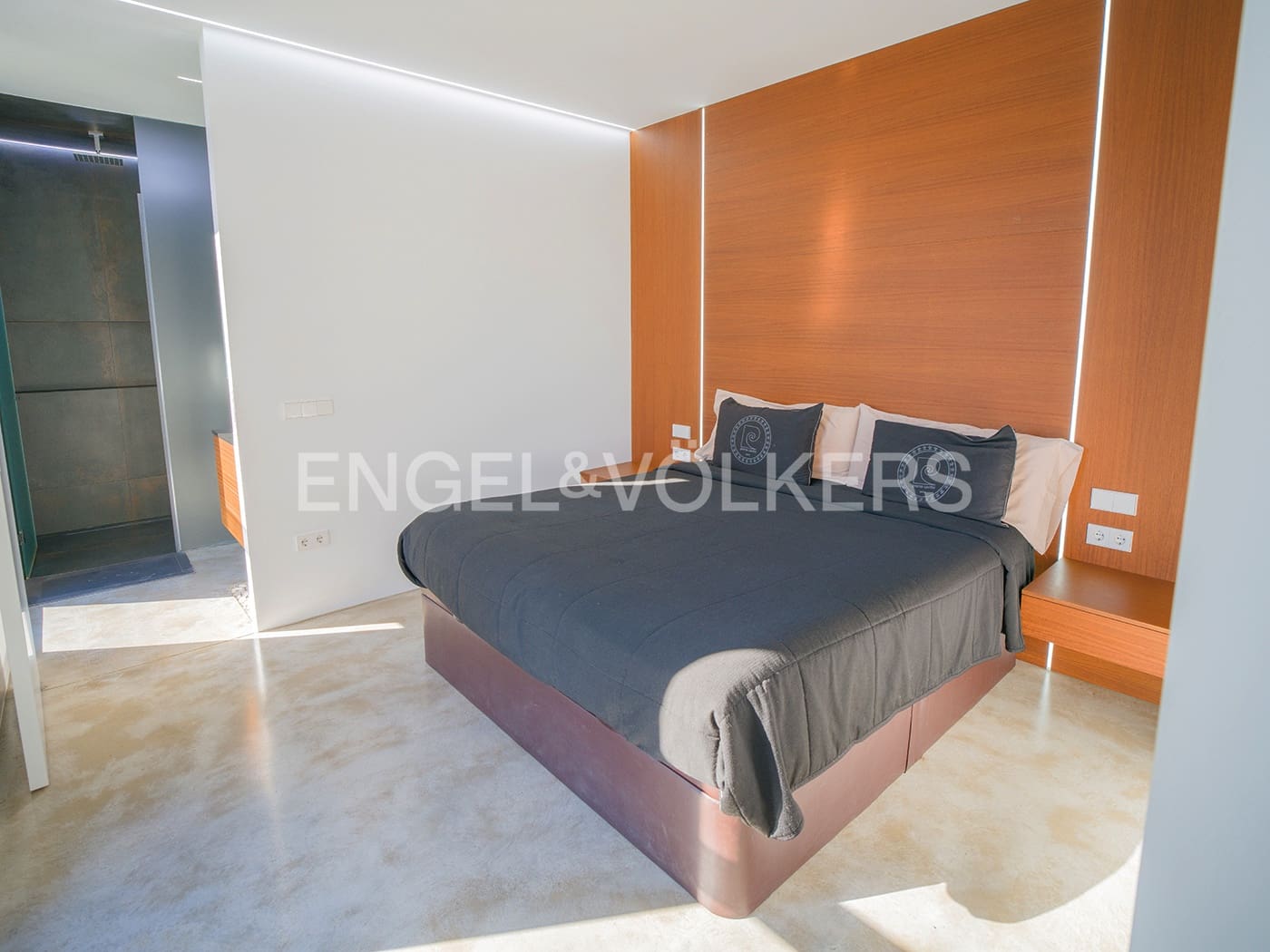 5 soveværelse Villa til salg i Alicante by med swimmingpool garage - € 2.100.000 (Ref: 8762651)