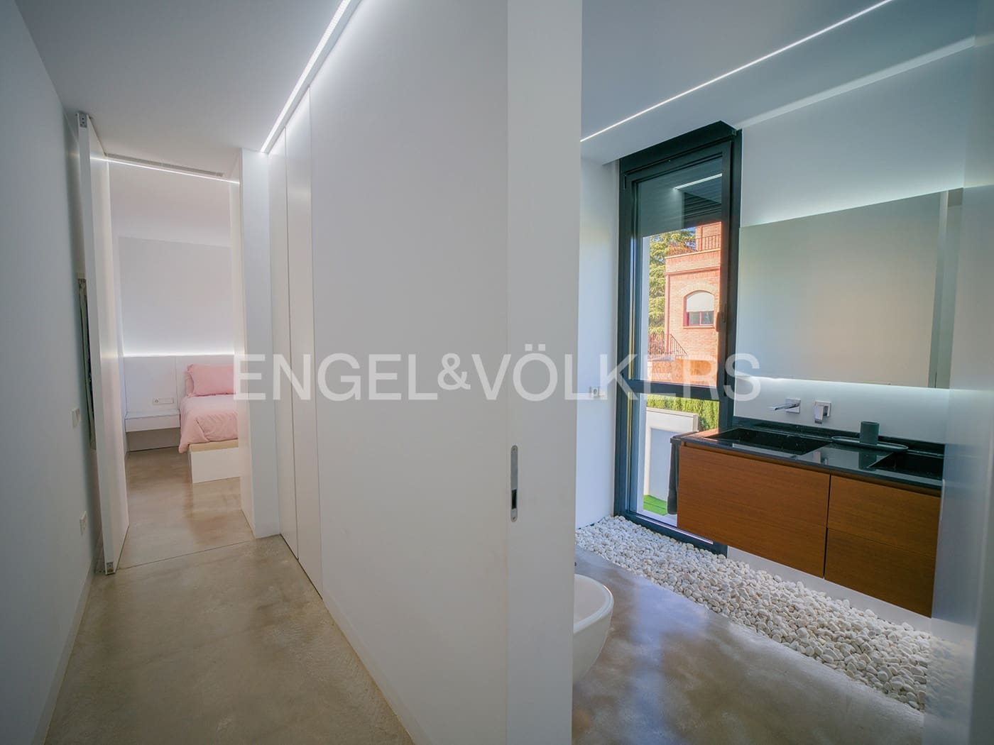 5 soveværelse Villa til salg i Alicante by med swimmingpool garage - € 2.100.000 (Ref: 8762651)