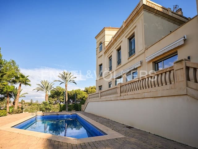 5 soveværelse Villa til salg i Vistahermosa, Alicante by med swimmingpool garage - € 1.900.000 (Ref: 8762652)