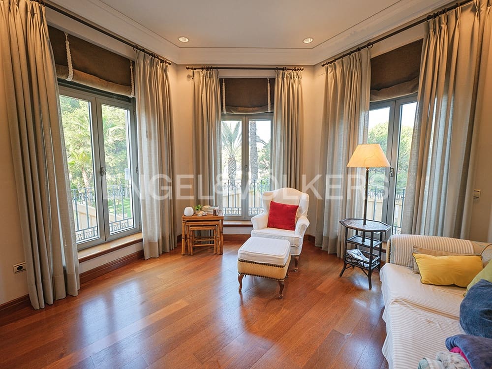 5 soveværelse Villa til salg i Alicante by med swimmingpool garage - € 1.900.000 (Ref: 8762652)