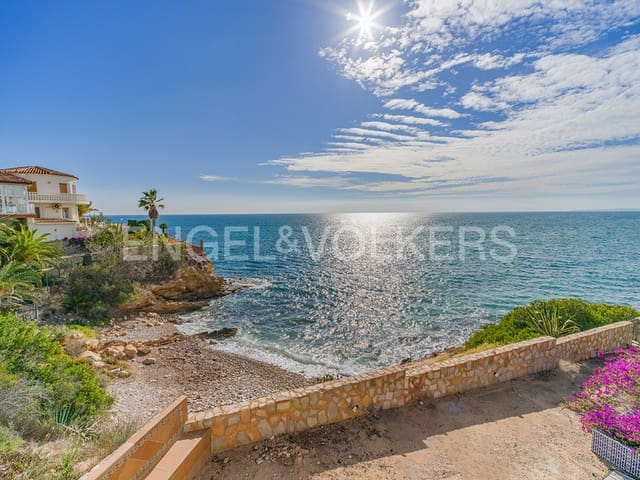 Villa til salg i Coveta Fuma, El Campello med swimmingpool garage - € 2.700.000 (Ref: 8762717)