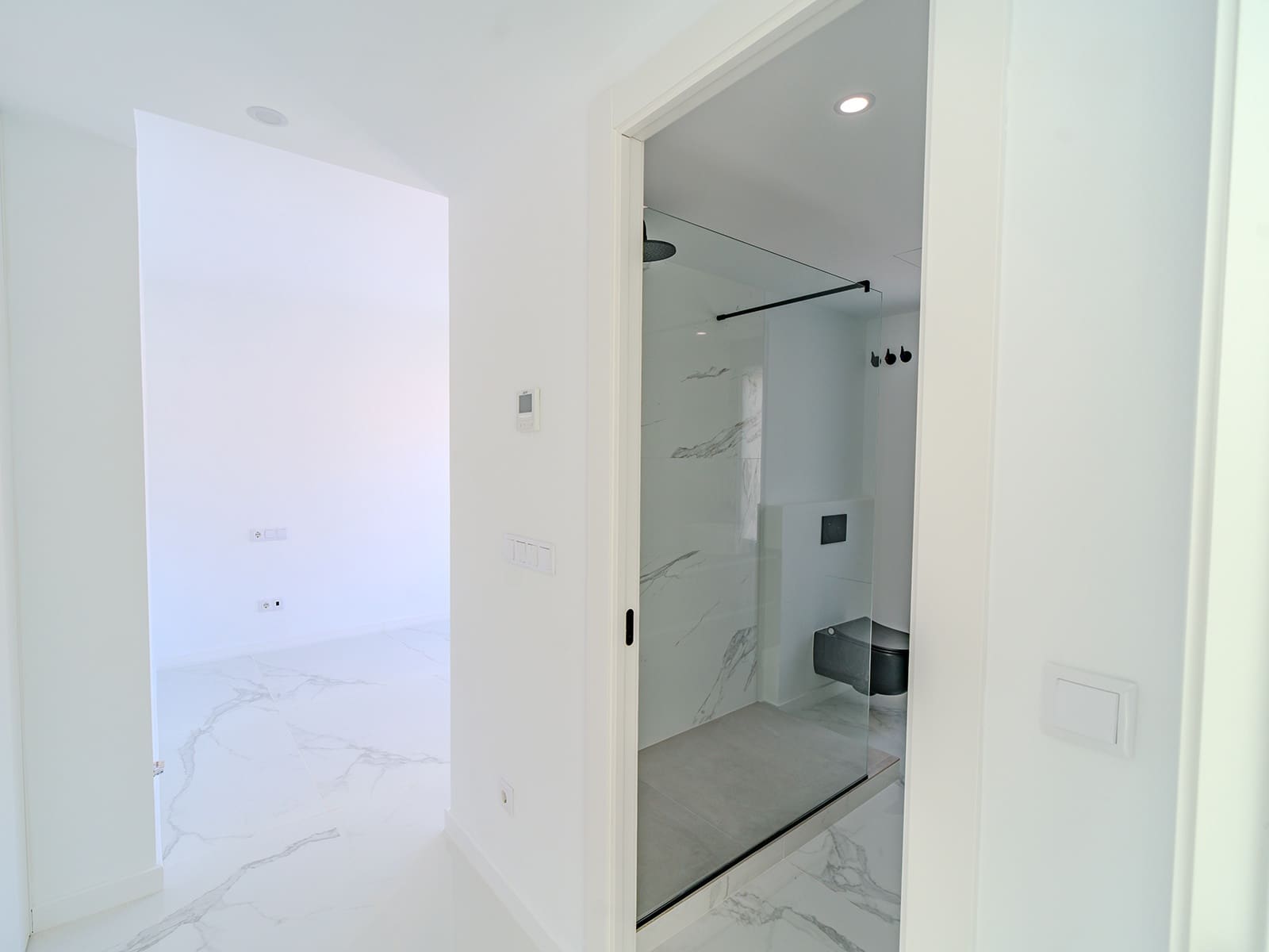 Villa te koop in El Campello met zwembad garage - € 2.700.000 (Ref: 8762717)