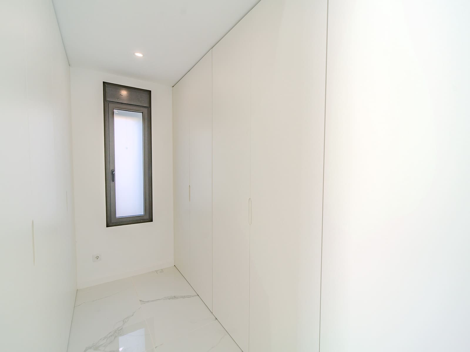 Villa te koop in El Campello met zwembad garage - € 2.700.000 (Ref: 8762717)