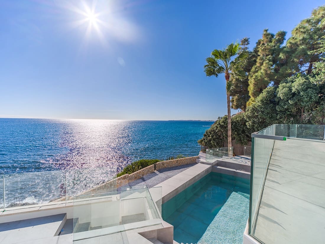 Villa te koop in El Campello met zwembad garage - € 2.700.000 (Ref: 8762717)