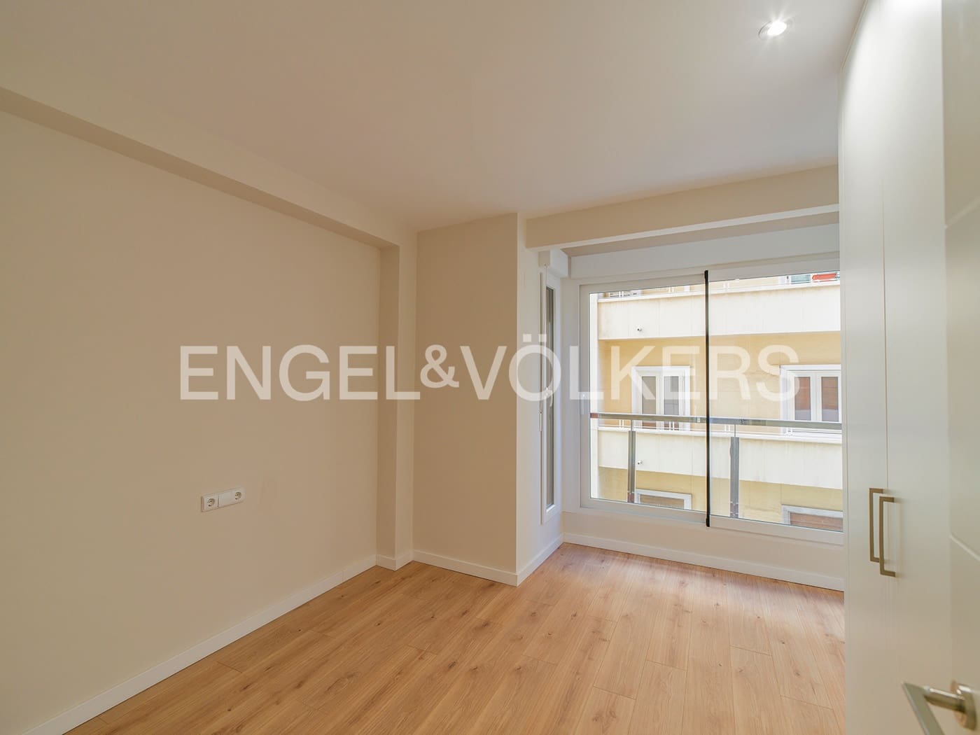 5 soveværelse Lejlighed til salg i Alicante by - € 1.080.000 (Ref: 8762747)