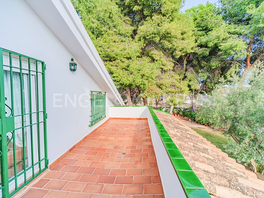 6 soveværelse Villa til salg i Alicante by med swimmingpool garage - € 1.170.000 (Ref: 8891669)