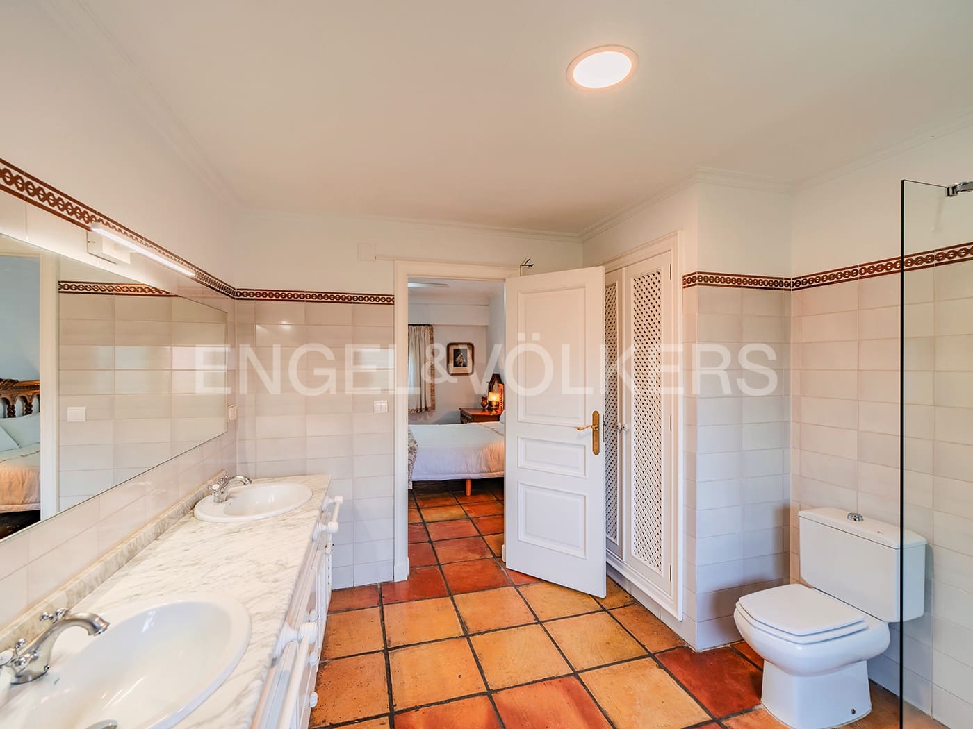 6 soveværelse Villa til salg i Alicante by med swimmingpool garage - € 1.170.000 (Ref: 8891669)