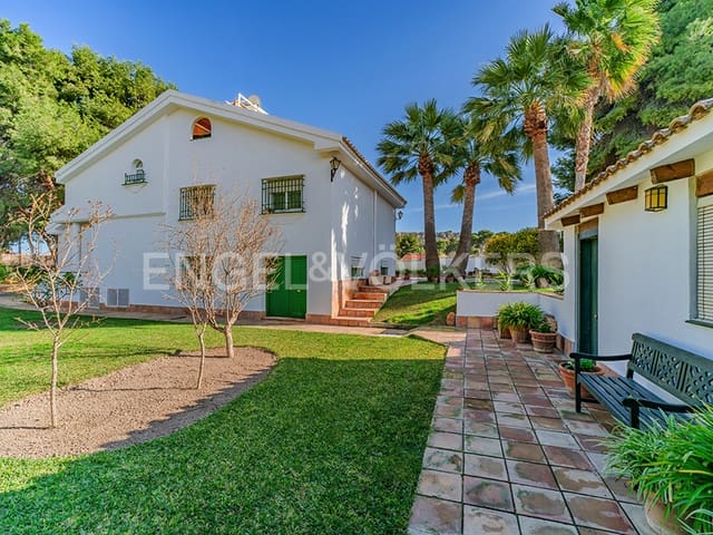 6 soveværelse Villa til salg i Vistahermosa, Alicante by med swimmingpool garage - € 1.170.000 (Ref: 8891669)