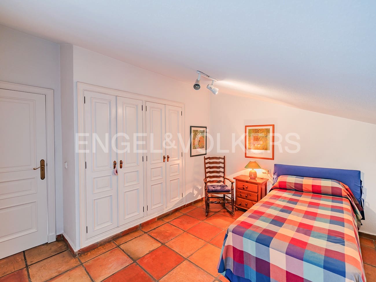 6 soveværelse Villa til salg i Alicante by med swimmingpool garage - € 1.170.000 (Ref: 8891669)