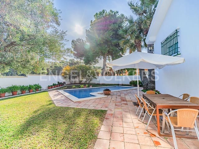 6 soveværelse Villa til salg i Vistahermosa, Alicante by med swimmingpool garage - € 1.170.000 (Ref: 8891669)