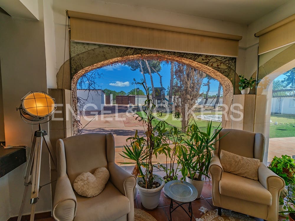 4 soverom Villa til salgs i Santa Pola med svømmebasseng garasje - € 1 250 000 (Ref: 8891721)