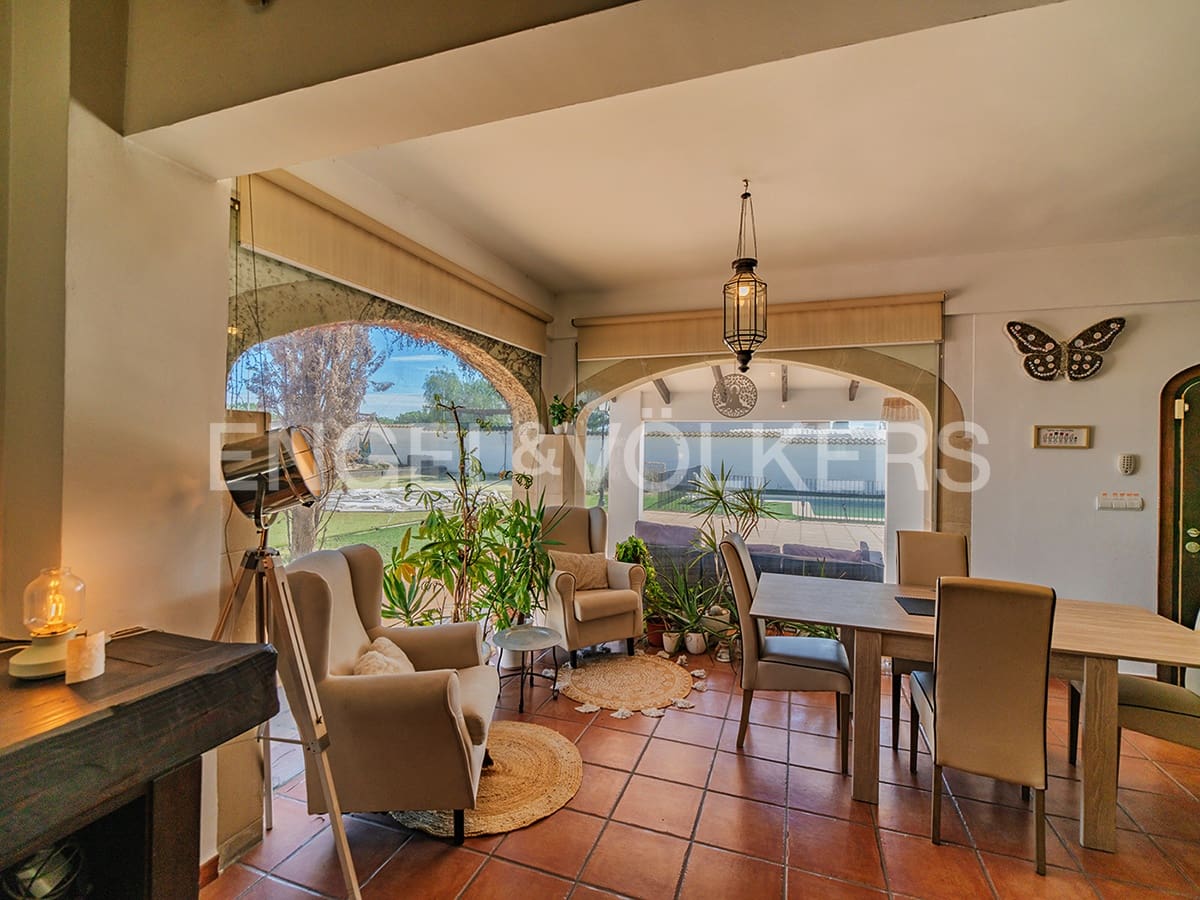 4 soverom Villa til salgs i Santa Pola med svømmebasseng garasje - € 1 250 000 (Ref: 8891721)