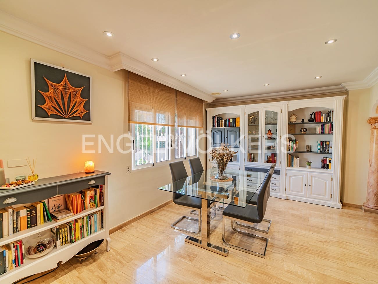 4 quarto Moradia para venda em San Vicente / Sant Vicent del Raspeig com piscina garagem - 695 000 € (Ref: 8897597)