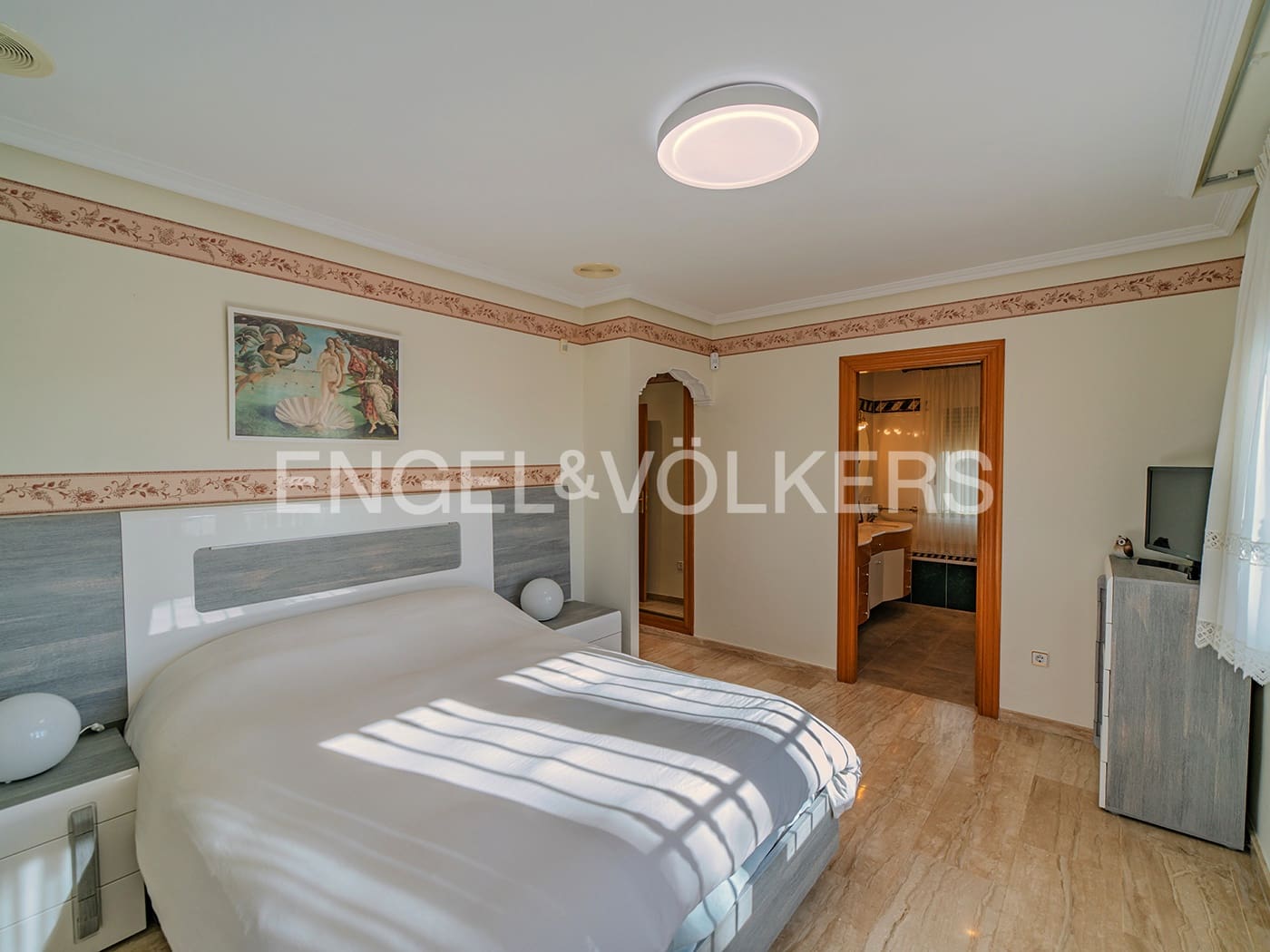 4 quarto Moradia para venda em San Vicente / Sant Vicent del Raspeig com piscina garagem - 695 000 € (Ref: 8897597)