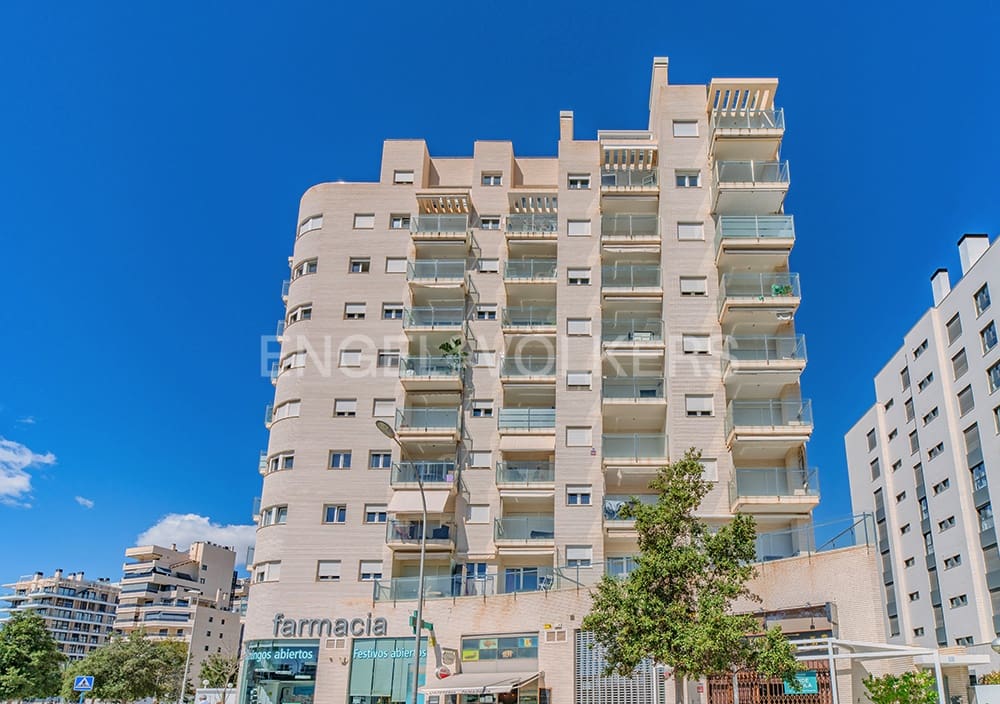 1 soveværelse Lejlighed til salg i Alicante by med swimmingpool garage - € 315.000 (Ref: 8909682)