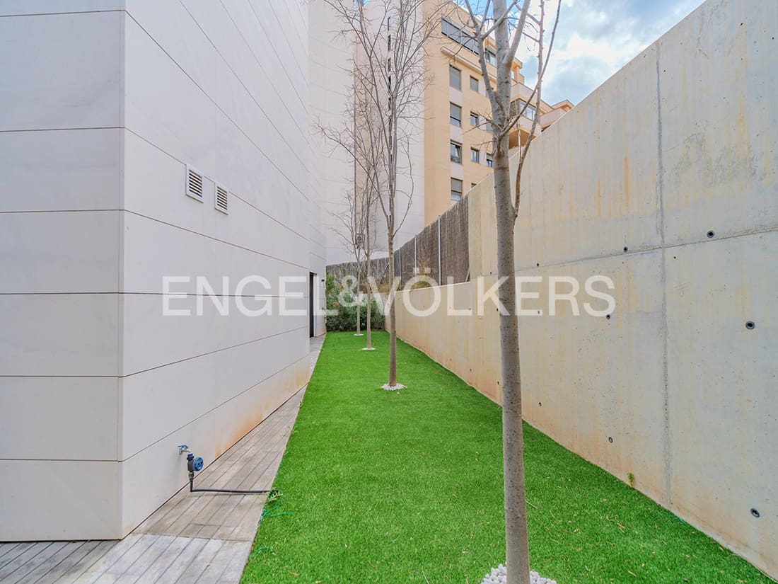 3 soveværelse Villa til salg i Alicante by med swimmingpool garage - € 1.175.000 (Ref: 8909708)