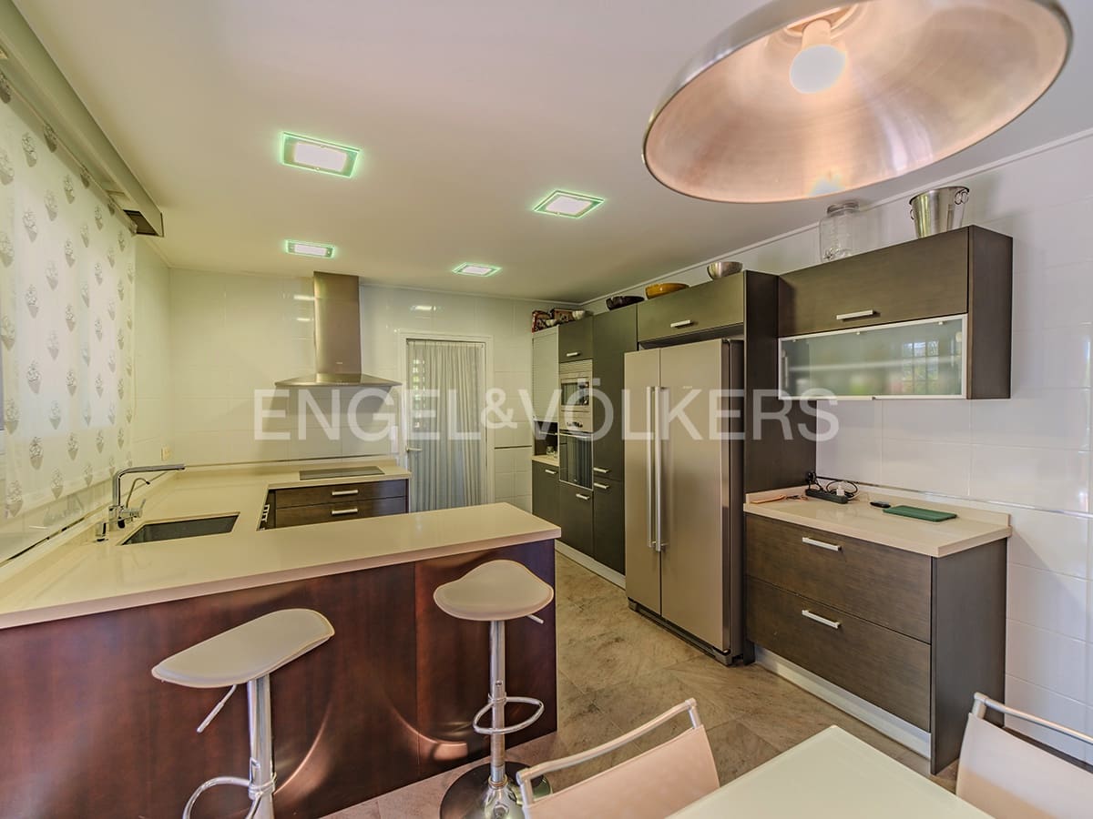 Chalet en Muchamiel / Mutxamel en venta - 740.000 € (Ref: 8915881)