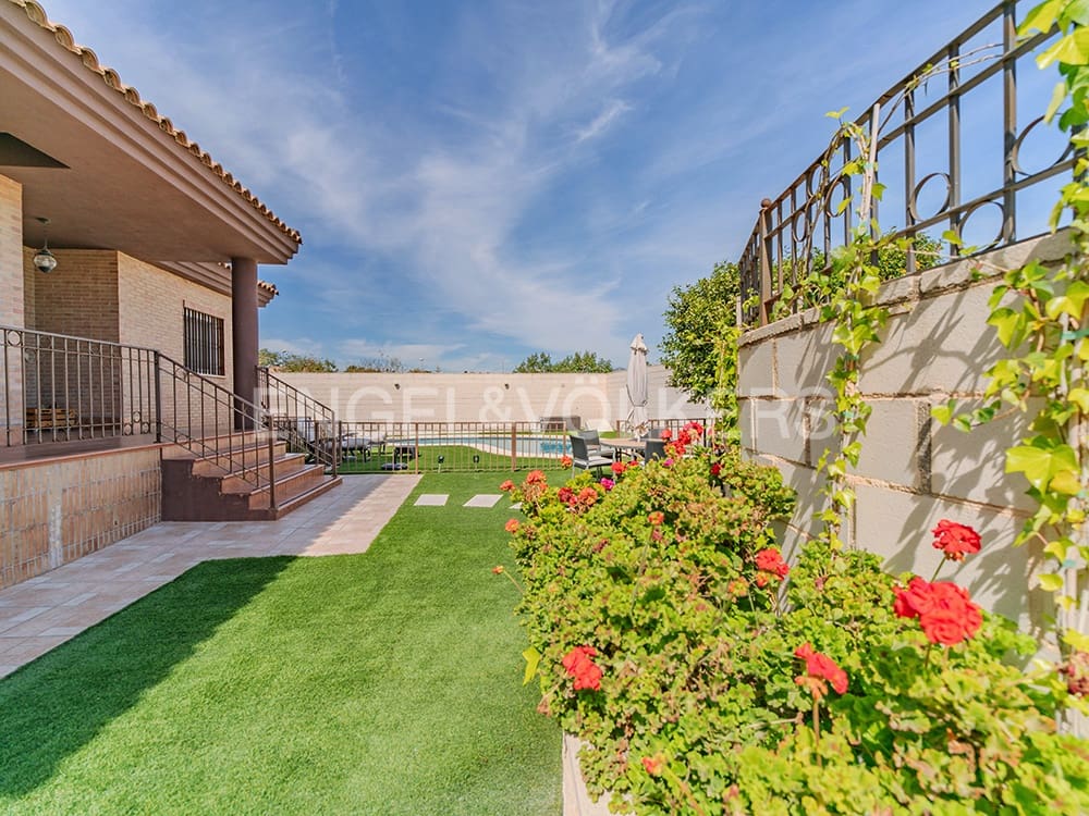 Chalet en Muchamiel / Mutxamel en venta - 740.000 € (Ref: 8915881)