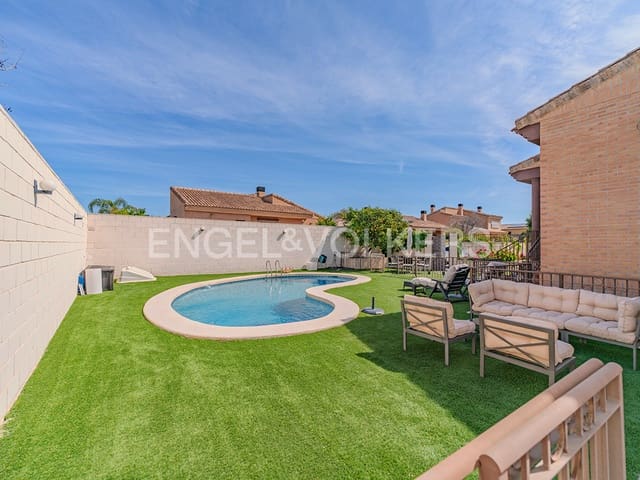 Chalet en Muchamiel / Mutxamel en venta - 740.000 € (Ref: 8915881)