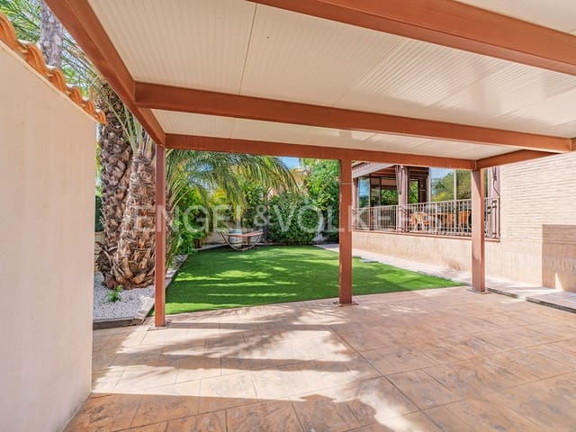 Chalet en Muchamiel / Mutxamel en venta - 740.000 € (Ref: 8915881)