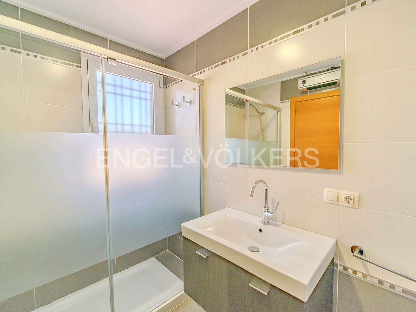 Chalet en Muchamiel / Mutxamel en venta - 740.000 € (Ref: 8915881)