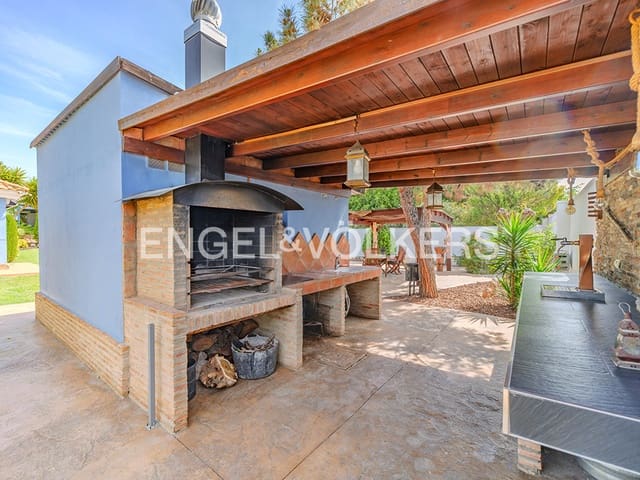 Chalet en Alicante / Alacant ciudad en venta con piscina garaje - 995.000 € (Ref: 8920282)