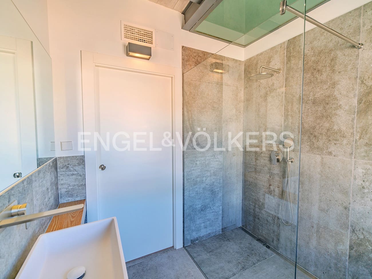 4 soveværelse Penthouse til salg i Alicante by - € 1.350.000 (Ref: 8931193)