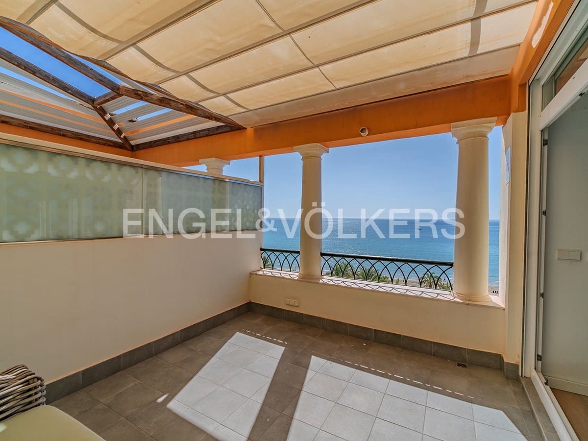 4 soveværelse Penthouse til salg i Alicante by - € 1.350.000 (Ref: 8931193)