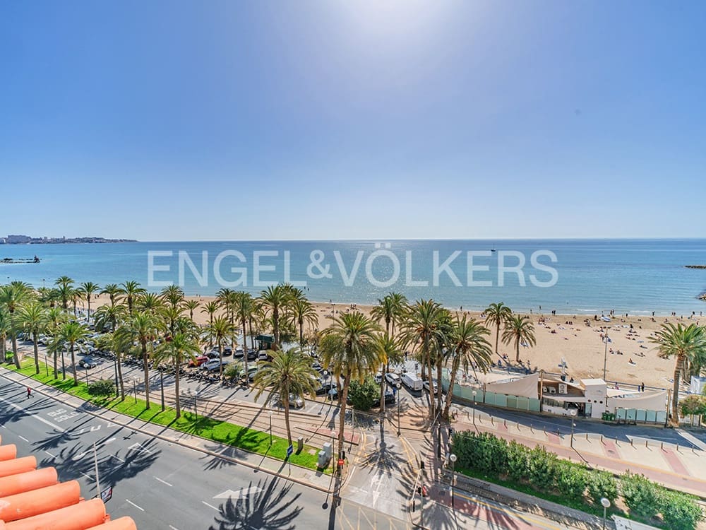 4 soveværelse Penthouse til salg i Alicante by - € 1.350.000 (Ref: 8931193)