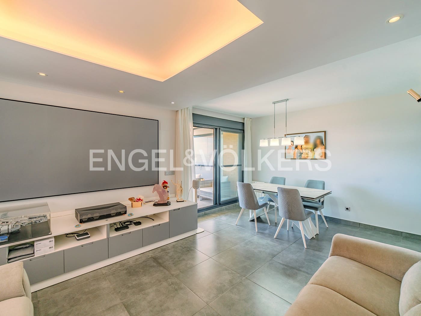 3 soveværelse Lejlighed til salg i El Campello med swimmingpool garage - € 399.000 (Ref: 8931334)