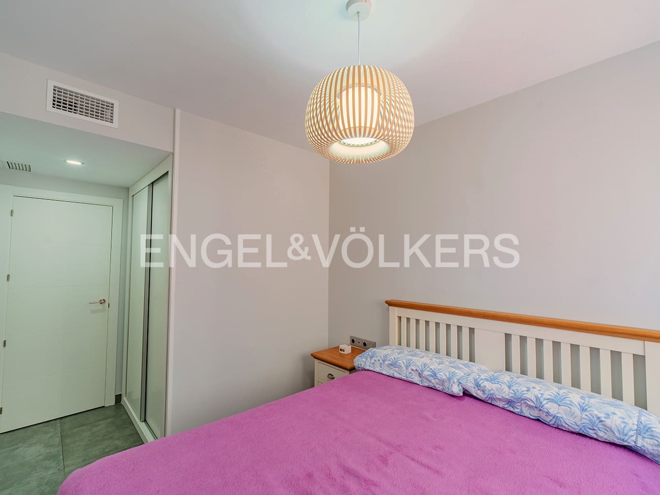 3 soveværelse Lejlighed til salg i El Campello med swimmingpool garage - € 399.000 (Ref: 8931334)