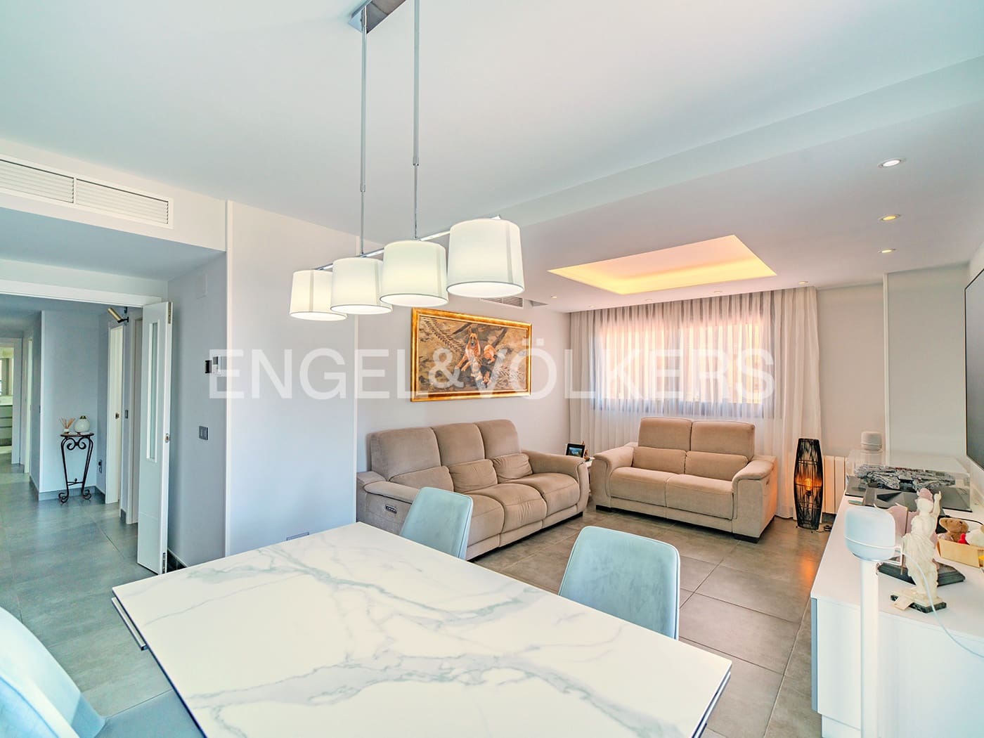 3 soveværelse Lejlighed til salg i El Campello med swimmingpool garage - € 399.000 (Ref: 8931334)