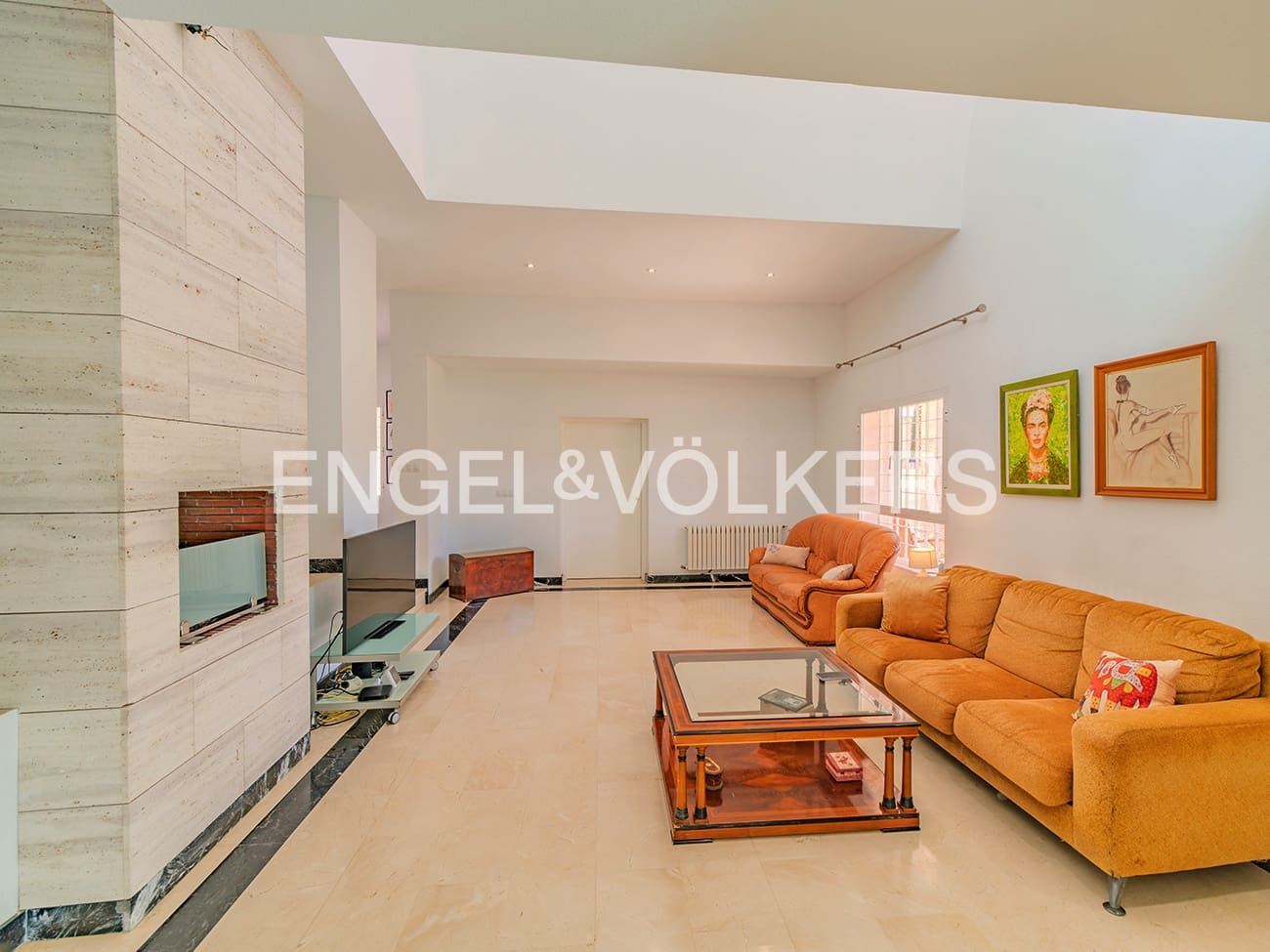 Villa for sale in San Juan de Alicante / Sant Joan d'Alacant with pool garage - € 890,000 (Ref: 8931342)