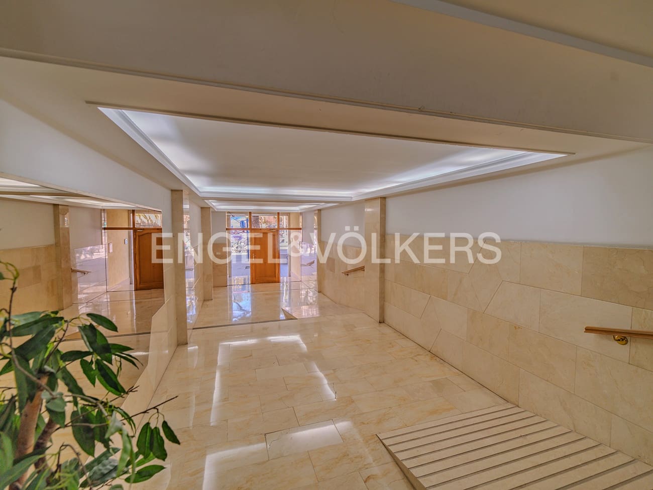 4 chambre Appartement à vendre à Alicante ville avec piscine garage - 480 000 € (Ref: 8953313)