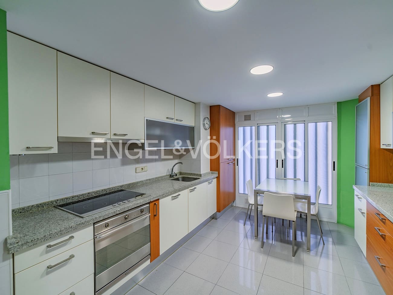 4 chambre Appartement à vendre à Alicante ville avec piscine garage - 480 000 € (Ref: 8953313)